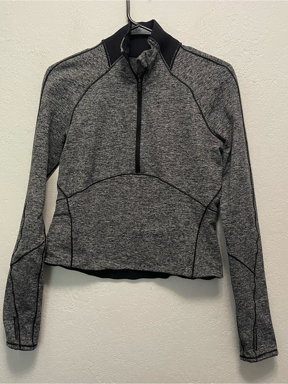 Lululemon Always Alert Half Zip Grey Black Pullover Workout Top Women’s 6